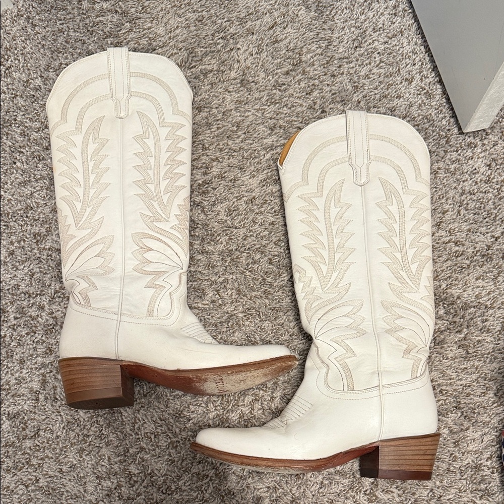 White Abby Tecovas